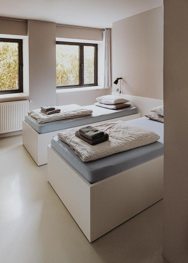 Private Rooms At Hostel63 Zagreb Exterior photo